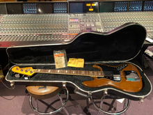 Load image into Gallery viewer, 1978 Fender Jazz Bass Mocha Brown ONE OWNER Vintage 70s American Block Inlay USA 4 Four String Bass Guitar
