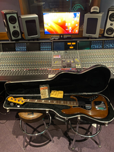 Load image into Gallery viewer, 1978 Fender Jazz Bass Mocha Brown ONE OWNER Vintage 70s American Block Inlay USA 4 Four String Bass Guitar
