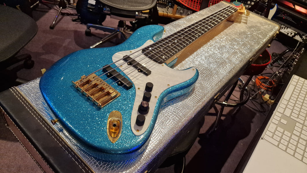RARE Boutique Bass USA Custom Shop Pentasystem Pentabass American 5 string jazz built by Bernie Rico Jr