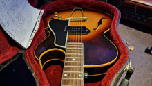 Load image into Gallery viewer, 1956 Gibson ES-225 P-90 Florentine Sunburst Artist Owned by Jethro Tull
