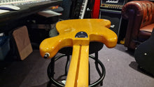 Load image into Gallery viewer, 1976 Fender Jazz Bass Vintage American 70s USA 4-String Natural Ash Body
