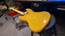 Load image into Gallery viewer, 1976 Fender Jazz Bass Vintage American 70s USA 4-String Natural Ash Body

