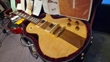 Load image into Gallery viewer, Gibson Les Paul Spotlight Special Custom Shop AAAAA Flame Top Electric Guitar
