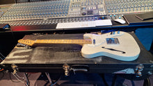 Load image into Gallery viewer, 1969 Fender Telecaster Thinline Blonde USA American Vintage 60s Tele Electric Guitar
