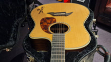 Load image into Gallery viewer, Breedlove D25 Herringbone USA American Acoustic Guitar Owned by Dave Mustaine of Megadeth
