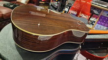 Load image into Gallery viewer, Breedlove D25 Herringbone USA American Acoustic Guitar Owned by Dave Mustaine of Megadeth
