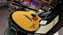 Load image into Gallery viewer, Breedlove D25 Herringbone USA American Acoustic Guitar Owned by Dave Mustaine of Megadeth
