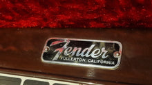 Load image into Gallery viewer, Fender Deluxe 6 Stringmaster Vintage Lap Steel Six String Electric Guitar with suitcase

