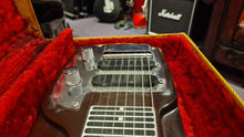 Load image into Gallery viewer, Fender Deluxe 6 Stringmaster Vintage Lap Steel Six String Electric Guitar with suitcase

