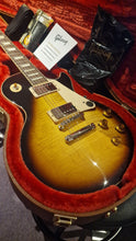 Load image into Gallery viewer, Gibson Les Paul Standard &#39;50s Tobacco Burst Electric Guitar BRAND NEW
