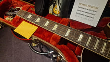 Load image into Gallery viewer, Gibson Les Paul Standard &#39;50s Tobacco Burst Electric Guitar BRAND NEW
