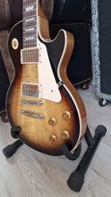 Load image into Gallery viewer, Gibson Les Paul Standard &#39;50s Tobacco Burst Figured Top Edition - BRAND NEW
