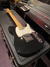 Load image into Gallery viewer, Peavey American Reactor Telecaster USA Tuxedo Black Tele 90s Electric Guitar and Hard Case
