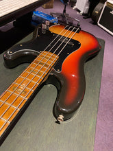 Load image into Gallery viewer, 1973 Fender Precision Bass Sunburst American Vintage 70s USA Bass Guitar For Sale
