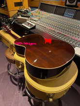 Load image into Gallery viewer, Fender Custom Shop Spring Hill Nashville USA Acoustic Guitar - Gibson SJ Style! For Sale
