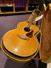 Load image into Gallery viewer, Fender Custom Shop Spring Hill Nashville USA Acoustic Guitar - Gibson SJ Style! For Sale
