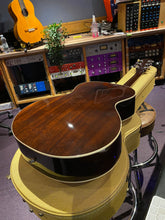 Load image into Gallery viewer, Fender Custom Shop Spring Hill Nashville USA Acoustic Guitar - Gibson SJ Style! For Sale
