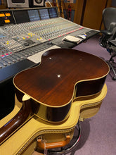 Load image into Gallery viewer, Fender Custom Shop Spring Hill Nashville USA Acoustic Guitar - Gibson SJ Style! For Sale
