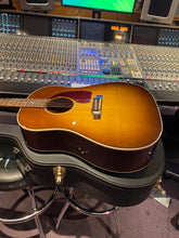 Load image into Gallery viewer, Gibson J-45 Custom Shop Quilted Bubinga Honeyburst 1 of 40 Limited Edition J45 Acoustic Guitar
