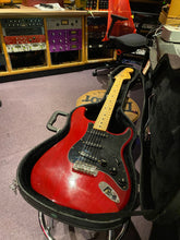 Load image into Gallery viewer, 1979 FENDER Stratocaster Vintage 70s American USA Strat Red Electric Guitar For Sale
