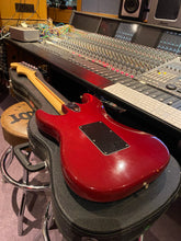 Load image into Gallery viewer, 1979 FENDER Stratocaster Vintage 70s American USA Strat Red Electric Guitar For Sale
