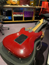 Load image into Gallery viewer, 1979 FENDER Stratocaster Vintage 70s American USA Strat Red Electric Guitar For Sale

