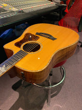 Load image into Gallery viewer, Taylor USA Custom Shop Presentation Series 1 of 1 UK Flame KOA Acoustic Guitar
