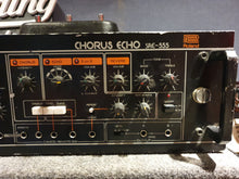 Load image into Gallery viewer, Roland Chorus Echo SRE-555 + Footswitch - Famous Artist Owned by The Darkness
