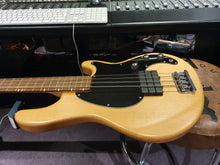 Load image into Gallery viewer, Status Graphite 1 of 1 The Groove 4-String UK Custom Shop Jazz Stingray Bass Made in England!
