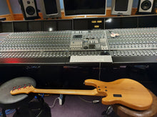 Load image into Gallery viewer, Status Graphite 1 of 1 The Groove 4-String UK Custom Shop Jazz Stingray Bass Made in England!
