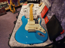 Load image into Gallery viewer, Fender American Professional II Stratocaster USA Strat Miami Blue in Hard Case
