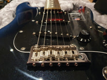 Load image into Gallery viewer, Fender American Professional II Stratocaster USA Strat Dark Night in Flight Case
