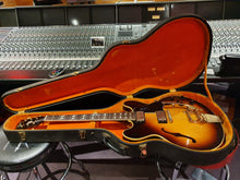 Load image into Gallery viewer, RARE 1968 Gibson ES-345 TD Stereo Bigsby Sunburst Artist Owned! ES345 345TD 345TDSV 335
