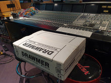 Load image into Gallery viewer, BRAND NEW Drawmer 1960 Dual 2 Channel Stereo Vacuum Tube Compressor / Mic Pre-Amp
