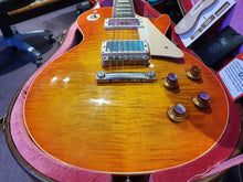 Load image into Gallery viewer, The Darkness Motorheart Album Gibson Custom Shop 60th Anniversary 1960 R0 Les Paul Standard V2
