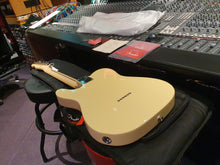 Load image into Gallery viewer, Fender American Performer Telecaster USA Tele Double Tap Humbucker Vintage White NEW!
