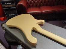Load image into Gallery viewer, RARE 1991 Rickenbacker USA Custom Shop Chris Squire 4001 Limited Edition 4000CS Bass
