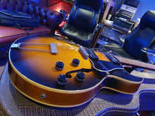 Load image into Gallery viewer, RARE 1992 Gibson ES-135 Reissue Vintage Sunburst Florentine P-100 stacked P-90 humbuckers
