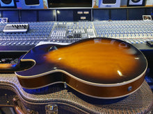 Load image into Gallery viewer, RARE 1992 Gibson ES-135 Reissue Vintage Sunburst Florentine P-100 stacked P-90 humbuckers
