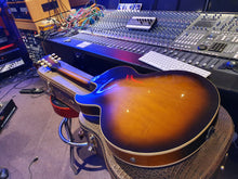 Load image into Gallery viewer, RARE 1992 Gibson ES-135 Reissue Vintage Sunburst Florentine P-100 stacked P-90 humbuckers
