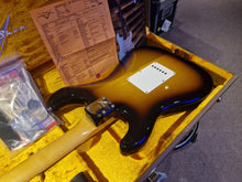 Load image into Gallery viewer, Fender Custom Shop 1960 Stratocaster Closet Classic 2-Tone Sunburst BRAND NEW
