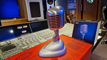 Load image into Gallery viewer, Shure 5575LE UNIDYNE LIMITED EDITION 75TH ANNIVERSARY 55 VOCAL MICROPHONE
