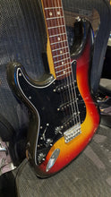 Load image into Gallery viewer, 1977 Fender Stratocaster Sunburst Hardtail vintage 70s USA Strat Lefty LH Left Hand American Guitar
