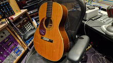 Load image into Gallery viewer, 1996 Martin Golden Era Series 000-28 12 Fret Limited Edition LH Left Hand Auditorium Acoustic Guitar
