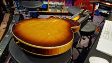 Load image into Gallery viewer, 1965 Gibson Byrdland Hollow Body Florentine Kalamazoo Sunburst Vintage 60&#39;s Guitar
