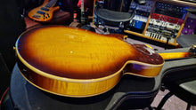 Load image into Gallery viewer, 1965 Gibson Byrdland Hollow Body Florentine Kalamazoo Sunburst Vintage 60&#39;s Guitar
