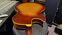 Load image into Gallery viewer, 1965 Gibson Byrdland Hollow Body Florentine Kalamazoo Sunburst Vintage 60&#39;s Guitar
