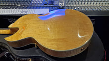 Load image into Gallery viewer, 1965 Gibson Byrdland N Hollow Body Florentine Kalamazoo Natural Vintage 60&#39;s Guitar
