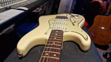 Load image into Gallery viewer, 1964 Fender Stratocaster Olympic White LH Vintage 60&#39;s American USA Strat Left Handed Lefty Electric Guitar
