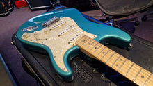 Load image into Gallery viewer, 1994 Fender USA Stratocaster 40th Year Anniversary American Standard RARE Carribean Mist Guitar
